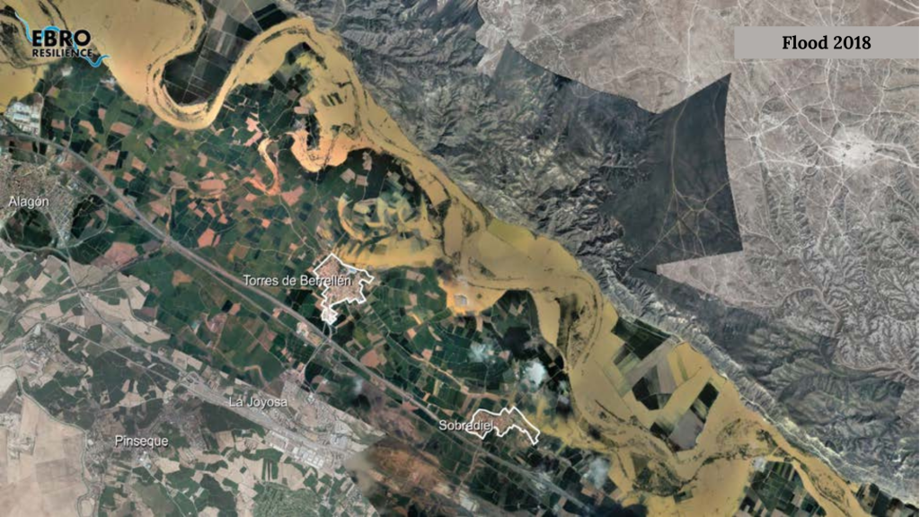 Figure 3. Aerial photograph of the April 2018 flood in the study area (MAPAMA flight).