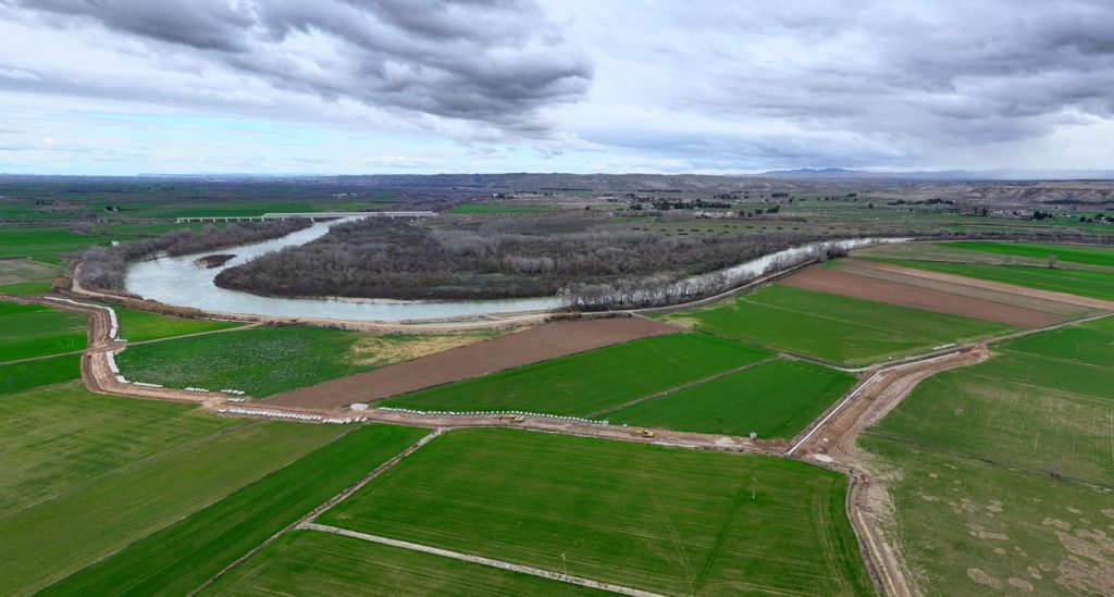 Vista aérea de la instalación soterrada de la fase 1 de tubería